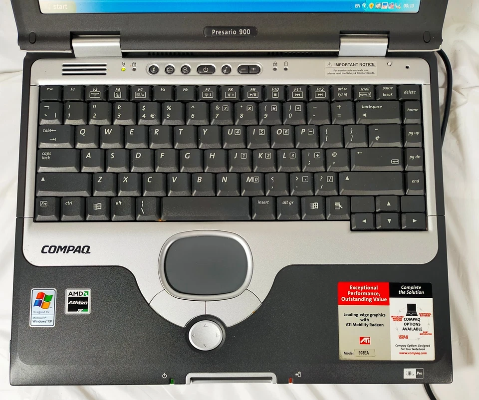 Compaq Presario 900 908ea Laptop AMD Athlon start up disks psu working as shown - Image 3 of 4