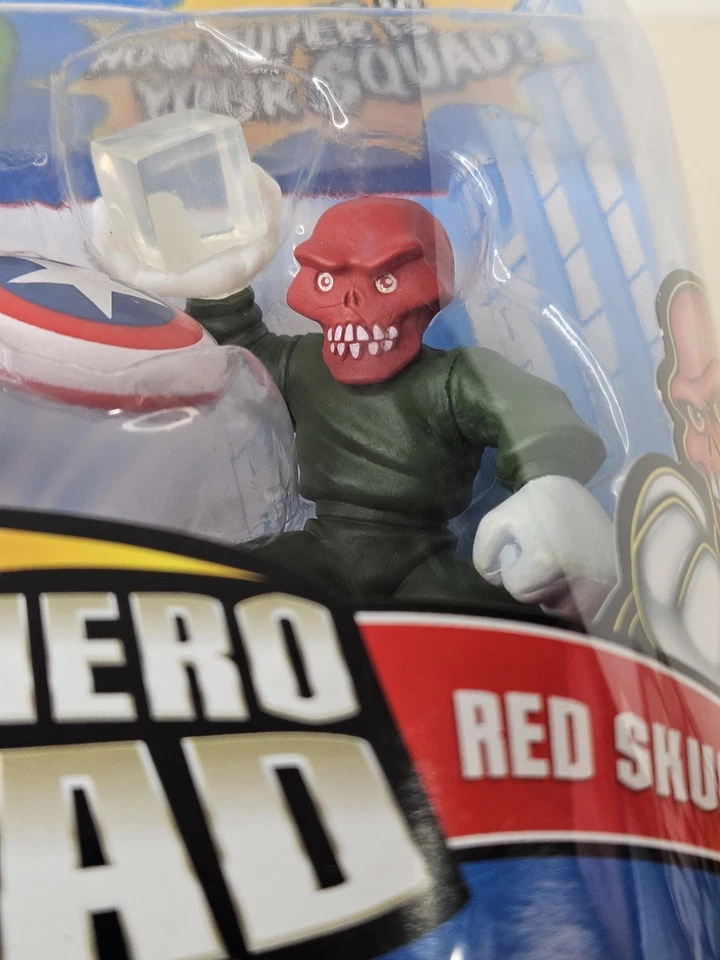 Marvel Super Hero Squad Capitán América y Calavera Roja Figuras de Acción Paquete de 2 2008 Foto 3 de 4