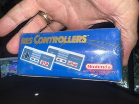 Vintage 1990 Nintendo Entertainment System NES Controllers 2-Pack New SEALED