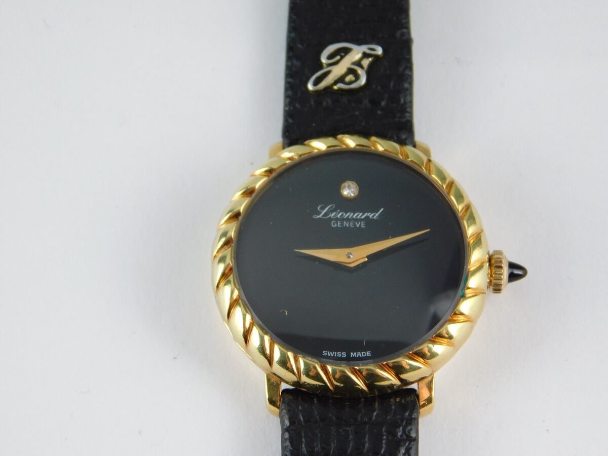 VINTAGE LEONARD 17J SWISS 18K GOLD PLATE & STAINLESS LADIES VINTAGE LEONARD 17J SWISS 18K GOLD PLATE & STAINLESS LADIES