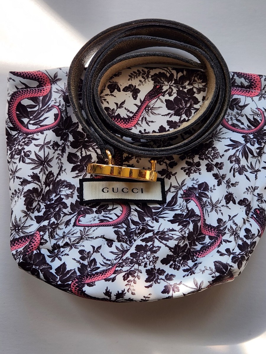 GUCCI ブラックレザーベルト Gロゴ 70/28 グッチ Gバックル レザー ベルト 70/28 ブラック×ゴールド ABランク