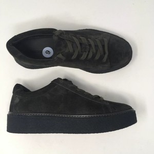 vince lace up sneakers