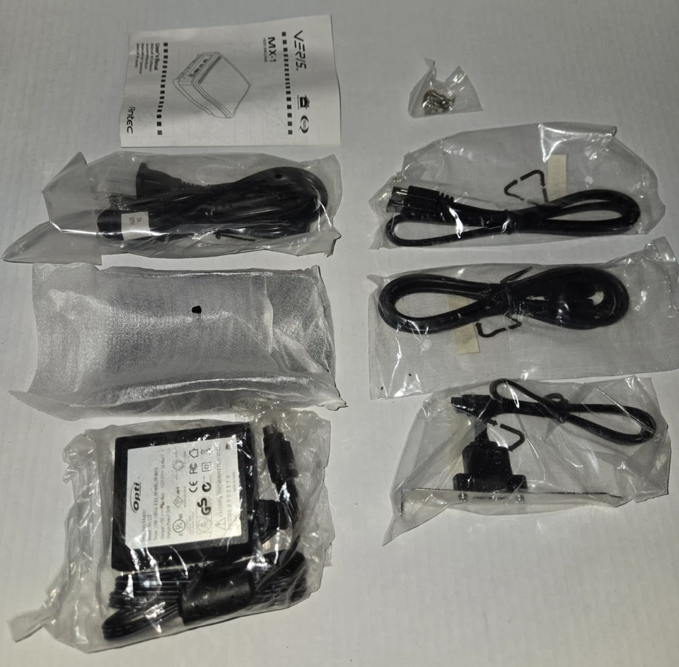 Antec MX-1 Veris 3.5 inch SATA/eSATA/USB2.0 Actively Cooled HDD Enclosure NEW - Image 2 of 4