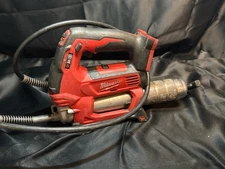 MILWAUKEE ELECTRIC GREASE GUN (H83000346)