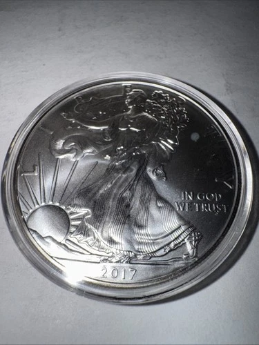 2017 American Silver Eagle 1 oz .999 Fine Silver Dollar BU