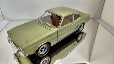 Minichamps 1:18 Ford Capri 1700 GT  1969 - 1974 Light Green Metallic
