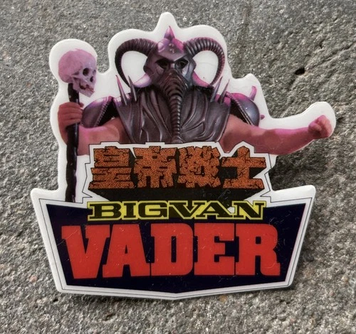 BIG VAN VADER PIN BADGE JAPAN WRESTLING RARE NJPW WWE WWF MASTODON