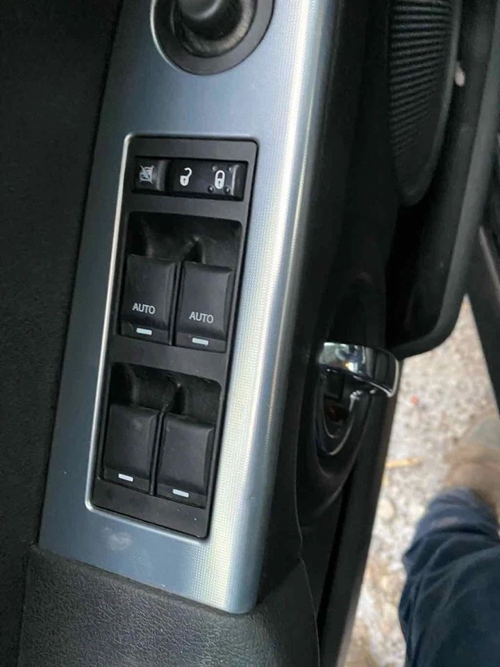 Conjunto de palanca de cambios de transmisión automática usado se adapta a: Jeep Commander Grad 2010 Foto 4 de 4