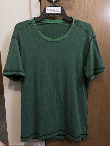Lululemon Shirt Men Medium Green 5 Year Basic Tee Athleisure Performance T-Shirt - Picture 1 of 3