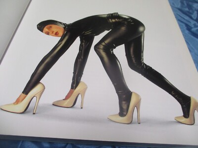 Eric Kroll , Fetish Girls , Foto  Kunst  Bilder  Dokumentation , 1. Auflage 1994