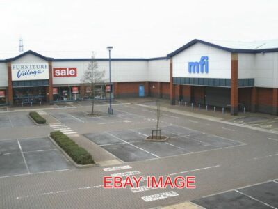 FOTO MFI SOWTON INDUSTRIEGEBIET EXETER KURZ NACH ZWANGSVERWALTUNG