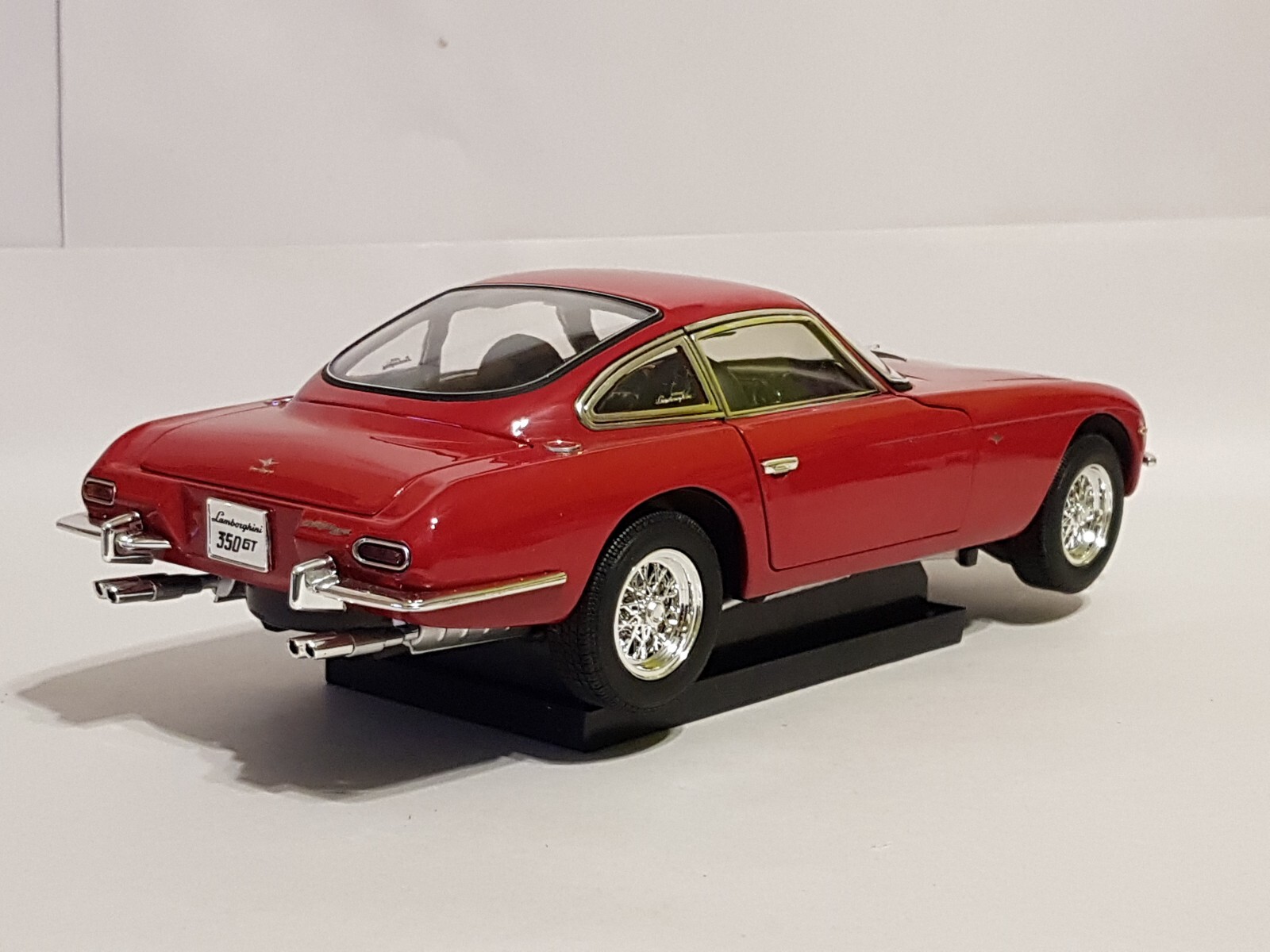 1/18 Scale Lamborghini 350 GT 1964 Italian classic sport Diecast 
