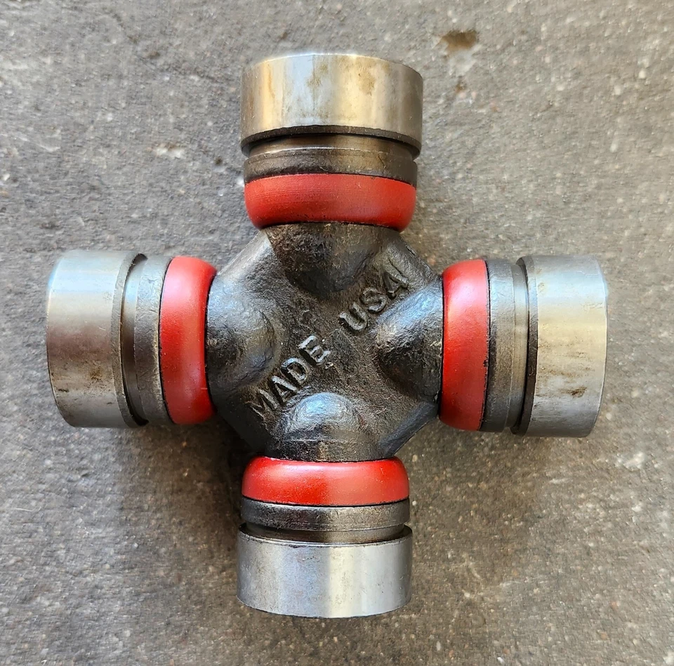 Federated P393 Made in USA NOS Open Box Nissan Subaru U-Joint Universal Joint - Image 2 of 4