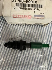 OEM HINO UREA PUMP CONNECTOR P/N S17M0-E0010