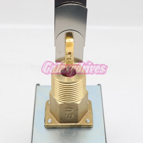 (1Pcs) New In Box JOHNSON CONTROLS F61KB-11C Water Flow Switch - Picture 7 of 10