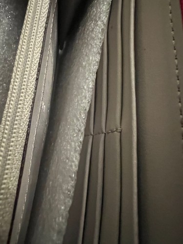 DKNY Damen-Geldbörse mit Reißverschluss heißrosa Gigi Leder Clutch Logo Kreditkartenfächer - Bild 14 von 15