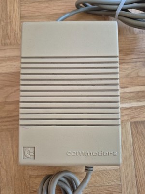   Netzteil für Commodore Amiga 500   guter Zustand   Modell 312503-03  