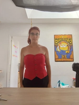 vêtements - Photo 1/3