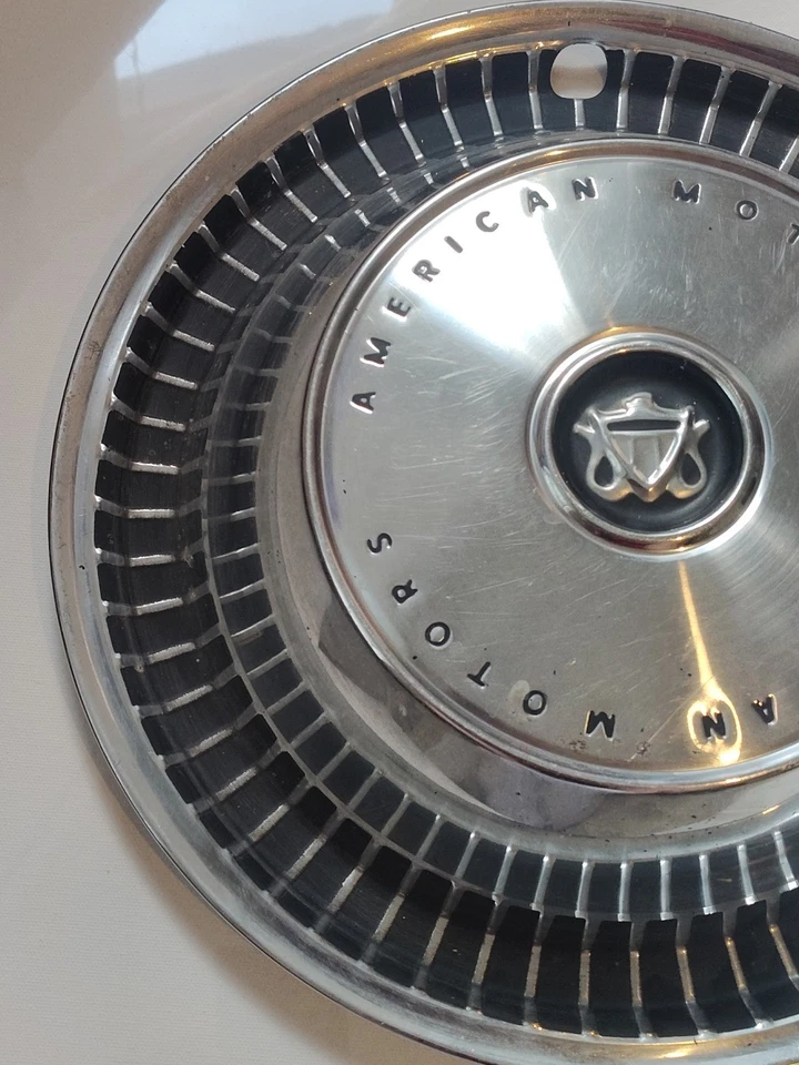 Tapacubos Ambassador Matador 1970 AMC 14" cubierta de llanta OEM #3195354 Foto 2 de 4