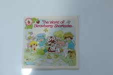 Vintage 1981 Strawberry Shortcake Toy Product Pamphlet Booklet by Kenner