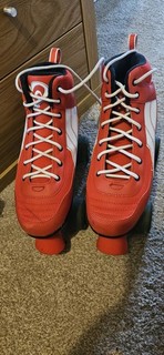 Rio Roller Skates Size 6 With Light Up Wheels Red And White Blue Wheels