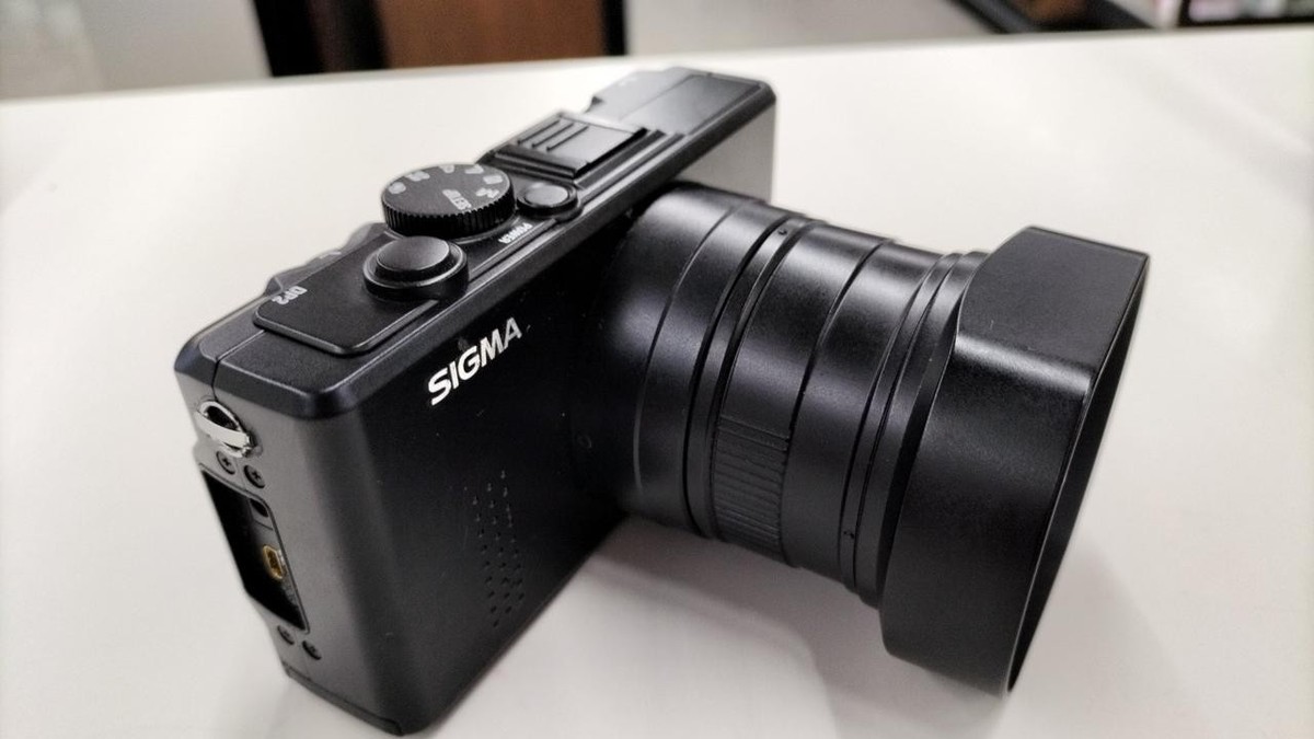 Sigma Dp2 Quattro C81900 Digital Camera - Black for sale