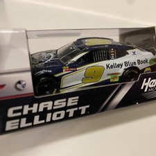 Chase Elliott 2018 Camaro #9 Kelly Blue Book 1/64 NASCAR Racing Diecast Car