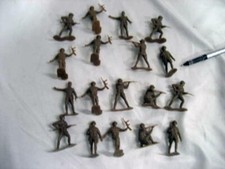 New Marx Toys Re-issue Brown 18 Piece Set Fighting French Army w/warranty
