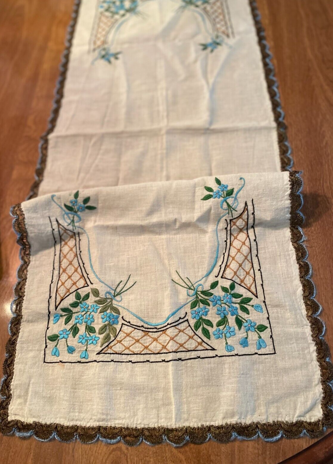 Picture 1 of 5