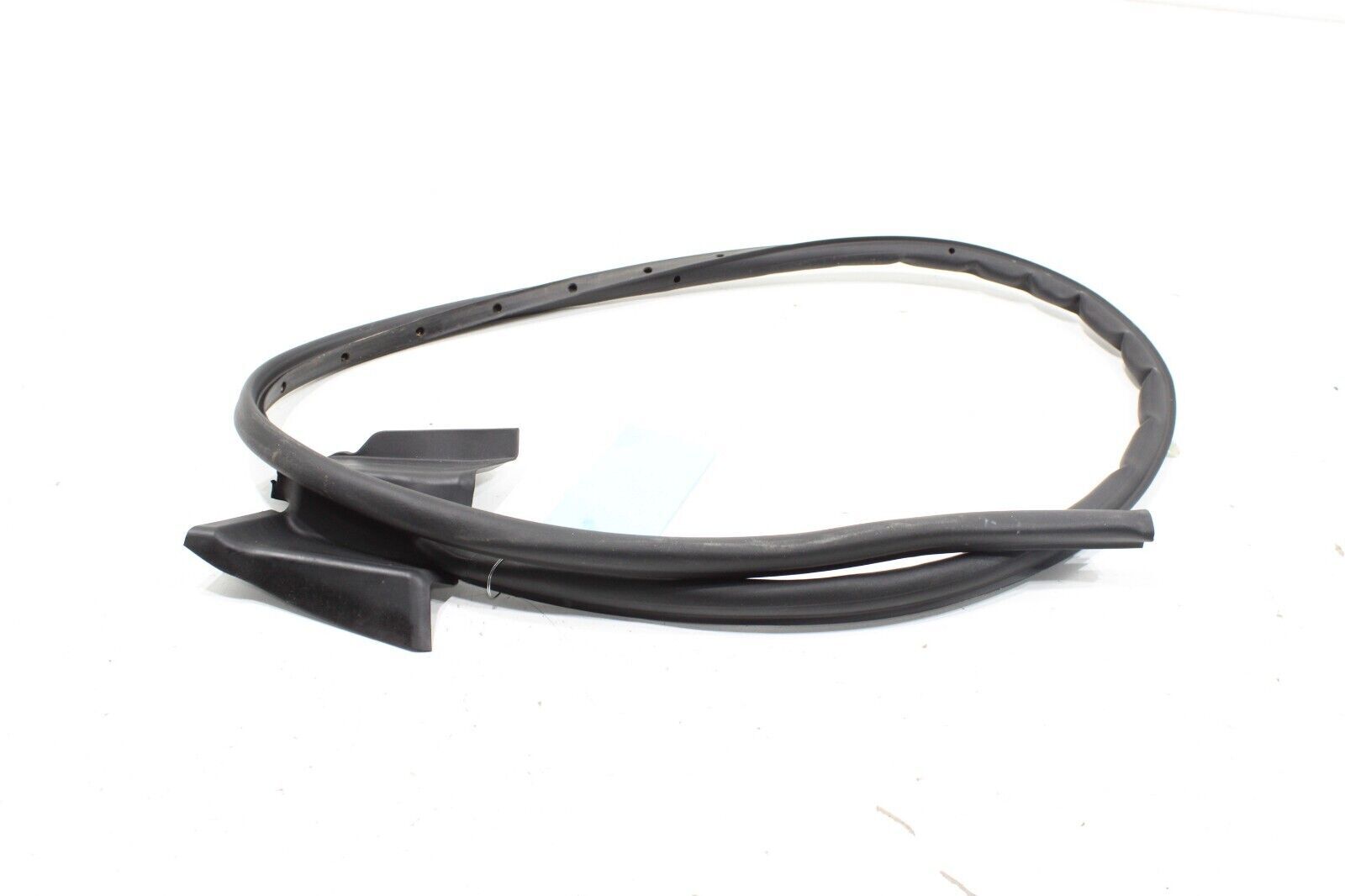 Maserati Levante 2017-2020 Front Left Lower Door side seal