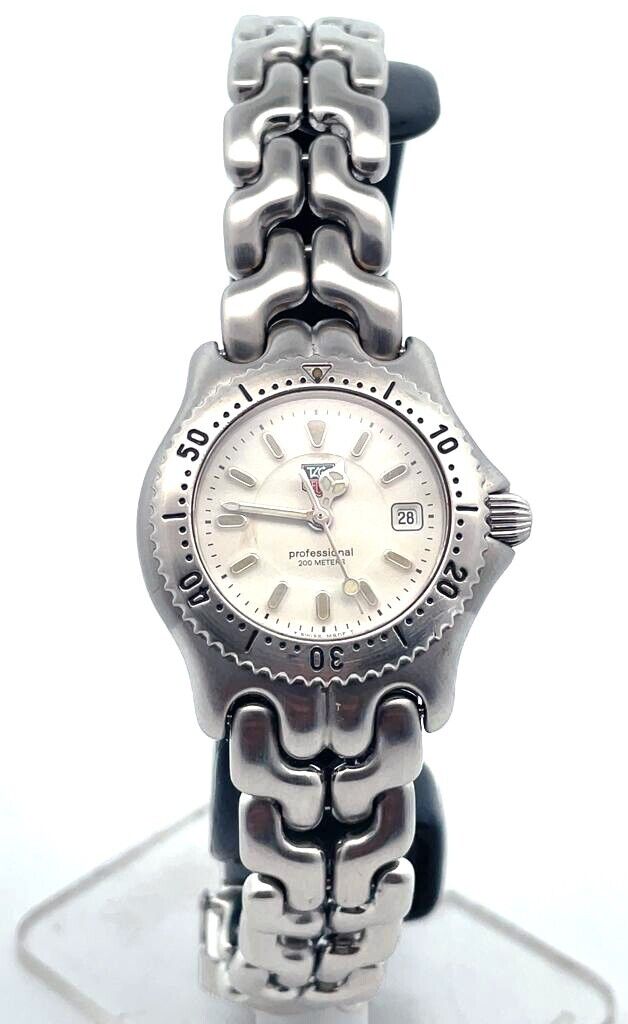 TAG HEUER Sel Professional 200M Steel Quartz Women's Watch TAG HEUER Sel Professional 200M Steel Quartz Women's Watch