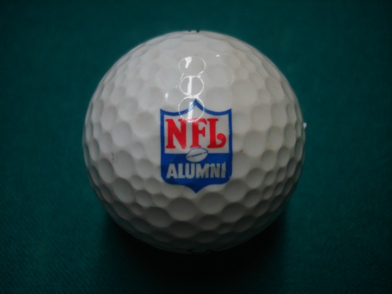Vintage   NFL   logo golf ball