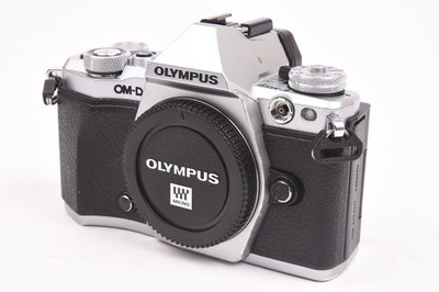 Olympus OM-D EM-5 II 16MP Mirrorless Camera Body Shutter Count 7,500 #T-90491