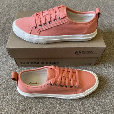 Clarks Roxby Lace Coral Canvas Sommer Sneaker Gr. UK 4 Brandneu 
