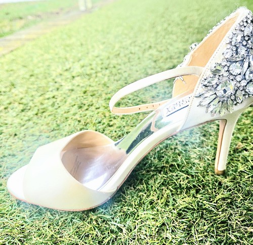 Badgley Mischka Ivory Satin Open Toe High Heel Bridal Crystal Embellished Heels