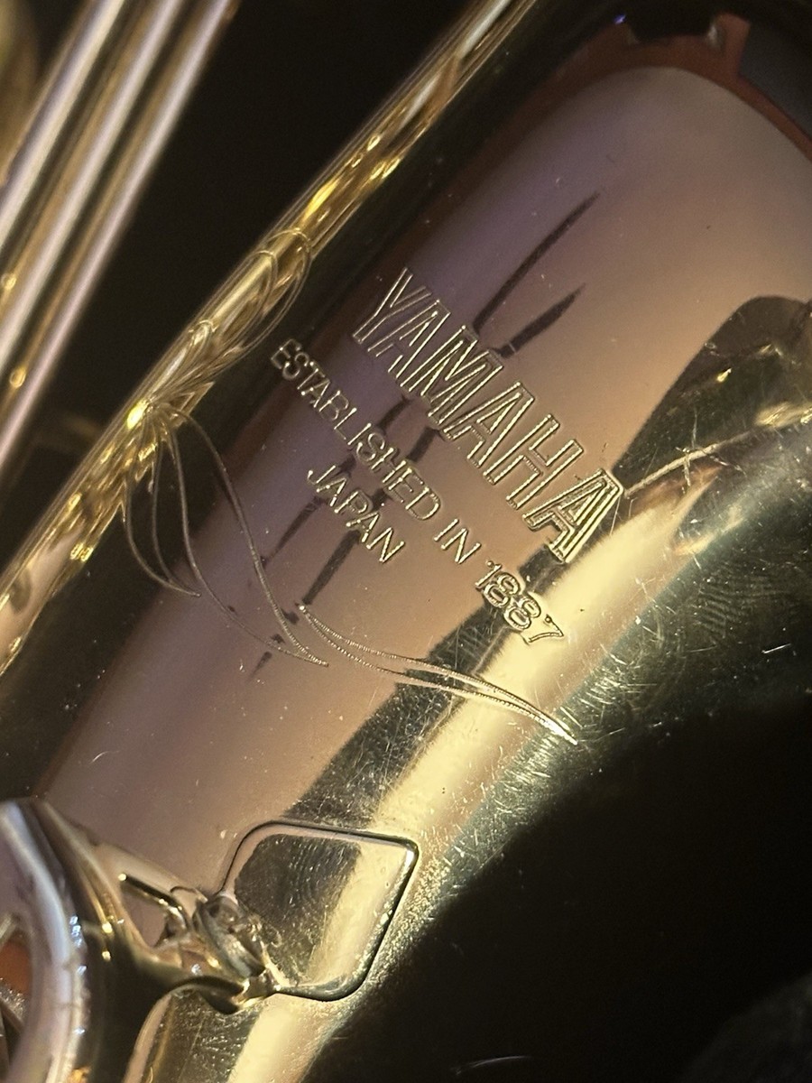 Yamaha YAS-52 Intermediate Alto Saxophone Sax W/ Original Case