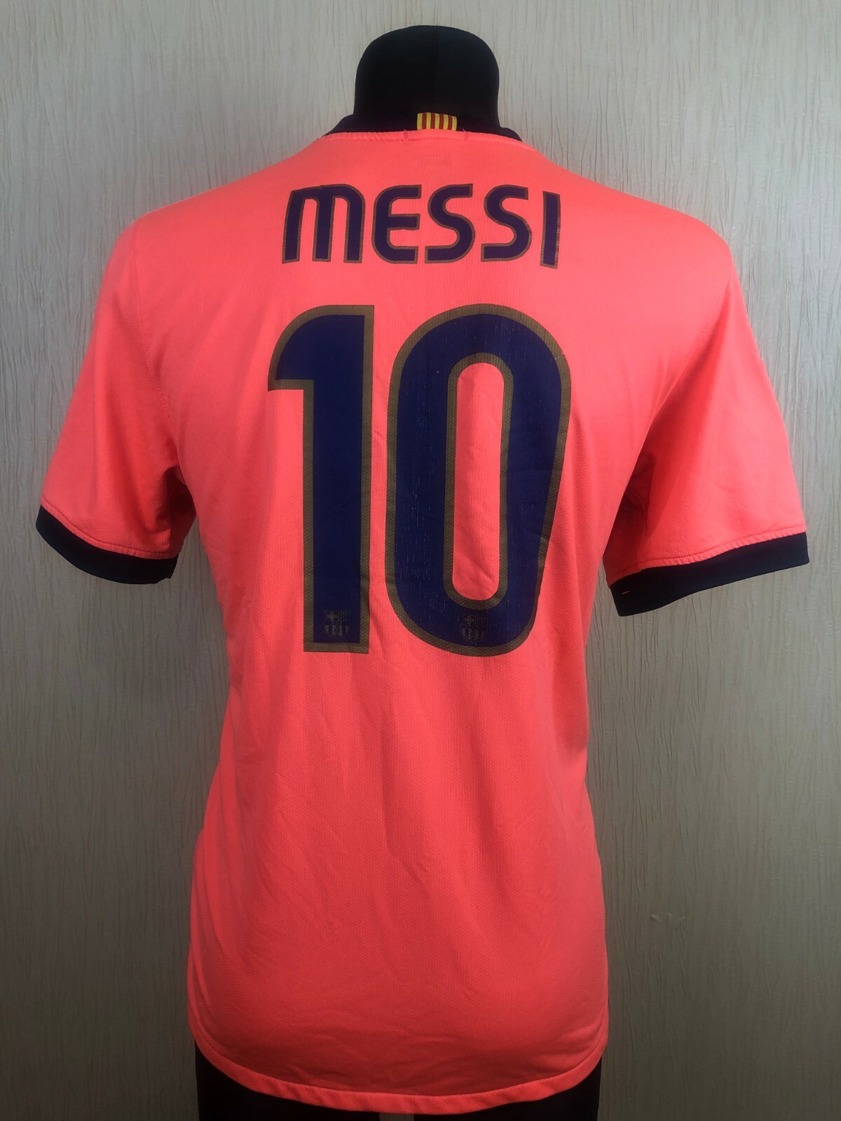messi away jersey
