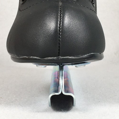 American Athletic Chillin' Double Runner Ice Skates U.S. Size 12Y Beginners NEW - Picture 8 of 12