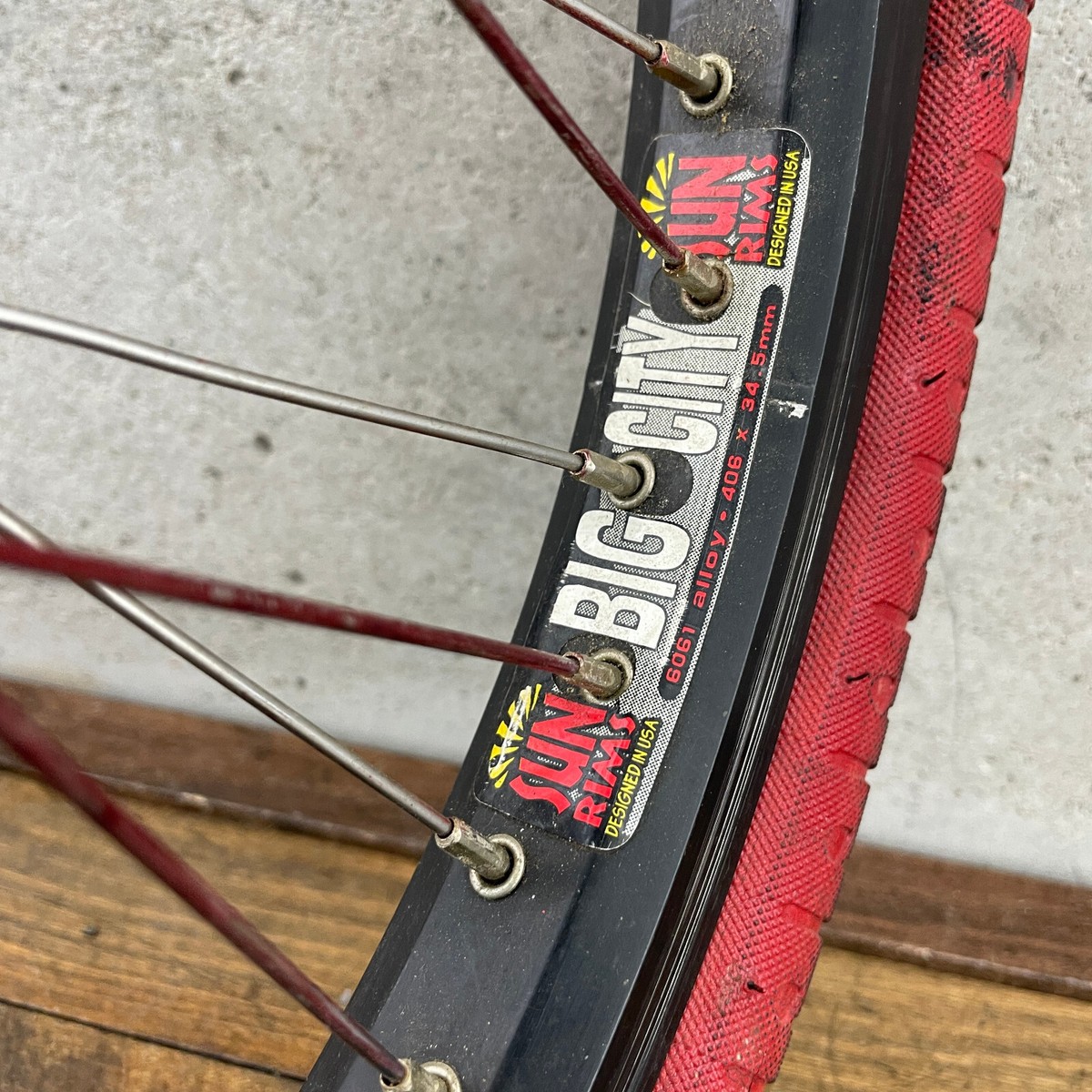 Sun Big City BMX Wheel Set 48 Hole GT Airbag Tires Red Snafu 14 3