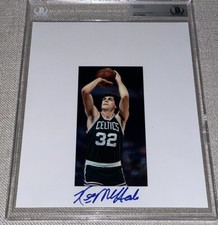 2020 KEVIN MCHALE LEAF AUTOGRAPHED/SIGNED 8x10 PHOTO BECKETT SLABBED CELTICS