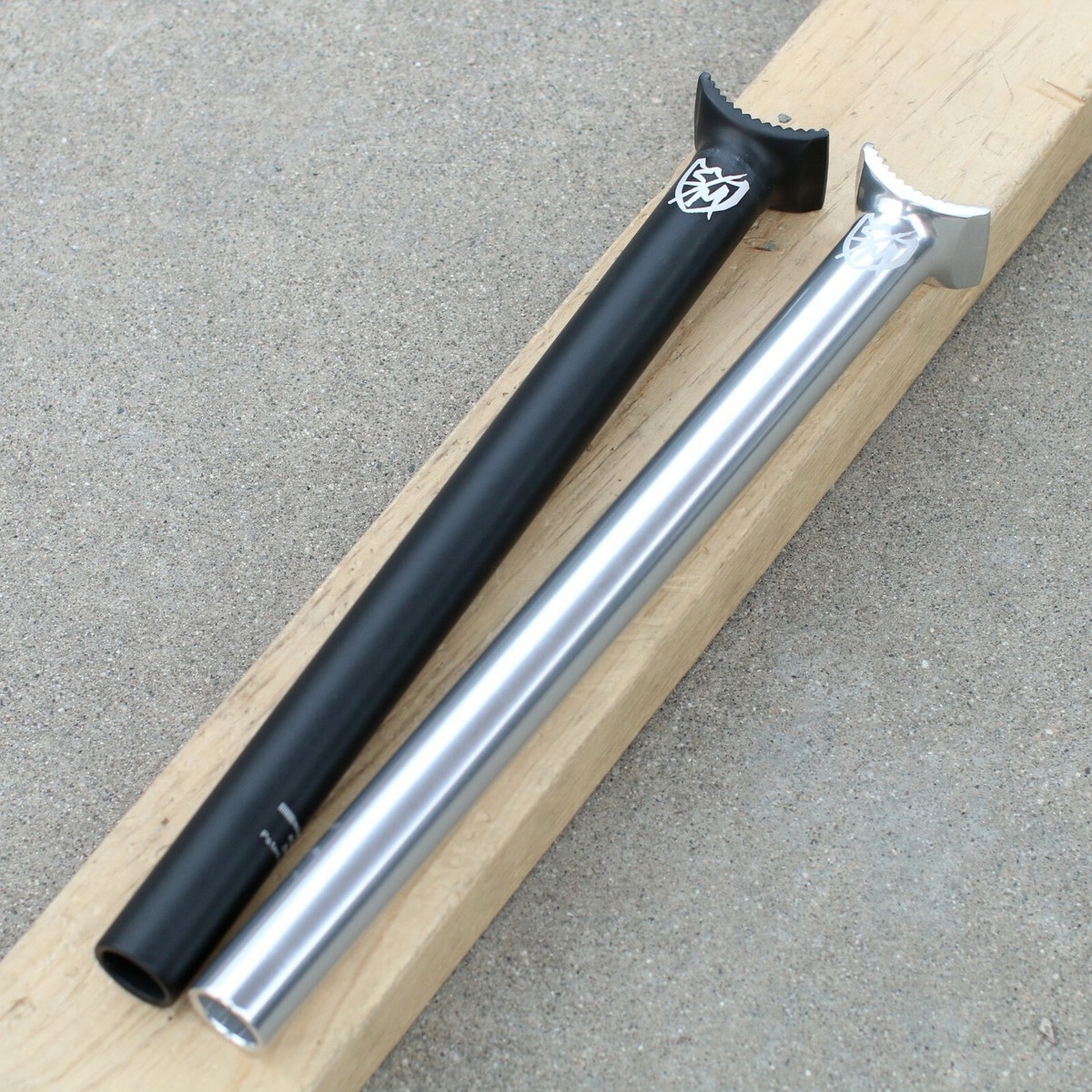 BMX シットポストS&M LONG JOHNSON STEALTH S&M Long Johnson Stealth Pivotal seat post