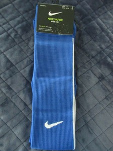 nike dri fit knee high socks