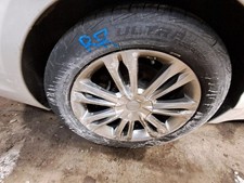 2010 Hyundai Genesis Used Wheel 18x7.5 RR Grade B OEM 14 Spoke 560-70785