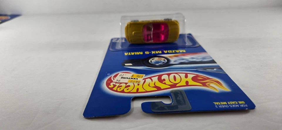 1991 Hot Wheels Blue Card Collector #172 MAZDA MX-5 MIATA - Image 4 of 4