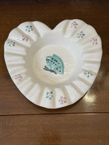 Vintage Hull Pottery Ashtray B4 Ruffled Border Butterflies Ash Tray Fairycore GG