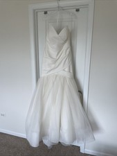 Haute Couture Wedding Gown Sweet Heart Mermaid Horse Hair Button Off White