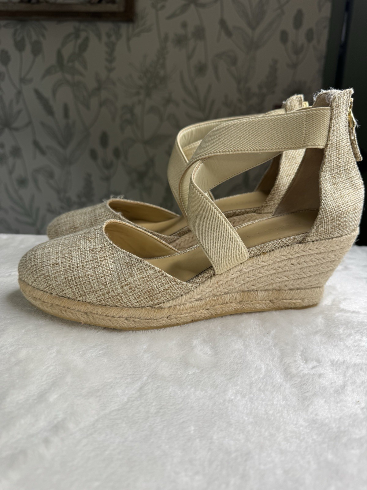 Talbots Size 7.5 Neutral Lyndsay Elastic Linen Shoes Espadrille