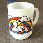 1958 SNOOPY Milk Glass Mug “The Skaters Waltz” Rainbow Schulz 4” Tall Vintage