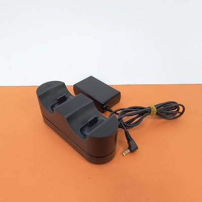 SONY PLAYSTATION CHARGING STATION DUALSHOCK PS4 ORIGINAL GREAT