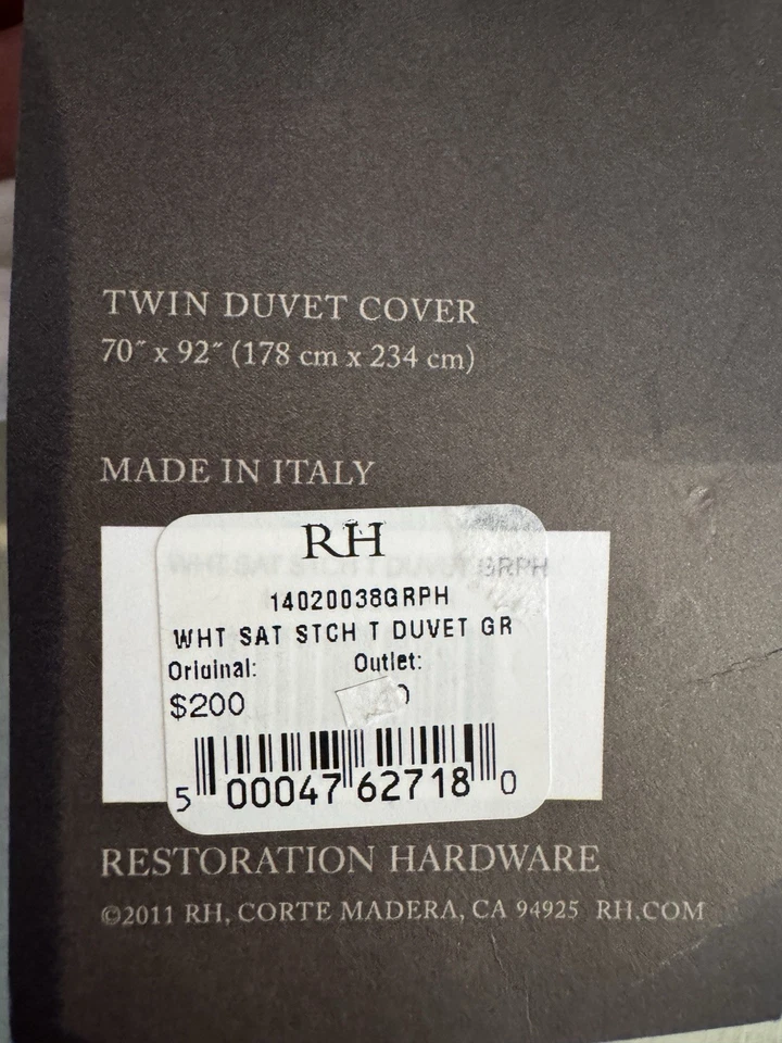 Restoration Hardware ITALIAN WHITE HOTEL SATIN STITCH TWIN DUVET COVER  NWT New - Image 4 of 4
